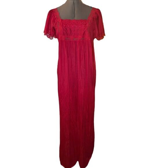 Vintage Rikki New York magenta silky nightgown - Picture 3 of 8